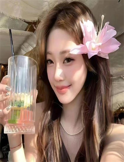 我的穷鬼闺蜜竟是我上司故事脉络梳理：主线与支线情节完整主观解读，推荐